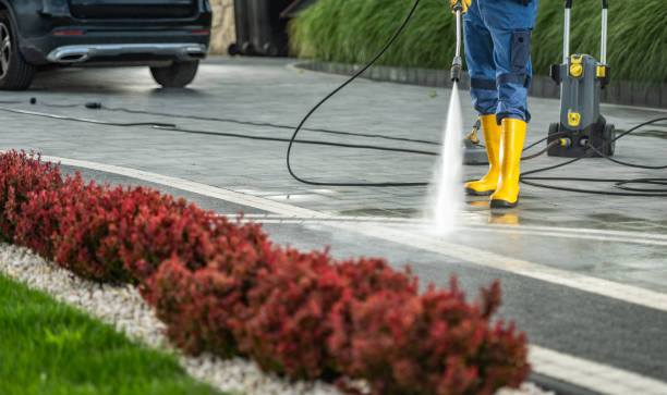 Why Choose Our Certified Pressure Washing Experts for Your Project Needs in Novi, MI?